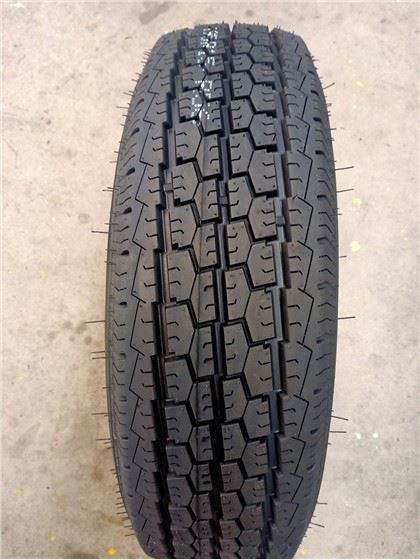 Kommersielt helårsdekk 195r14lt 15lt