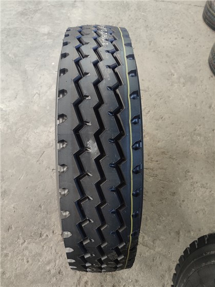 11r22.5 Alle posisjon SS320 dekk